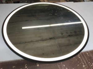 круглое черное зеркало с подсветкой